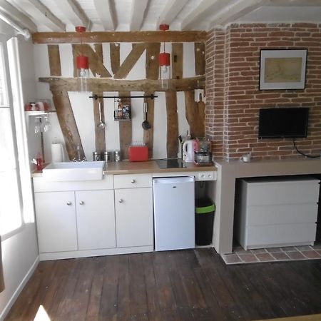 Le Clocher Sainte Catherine Apartment Honfleur Room photo