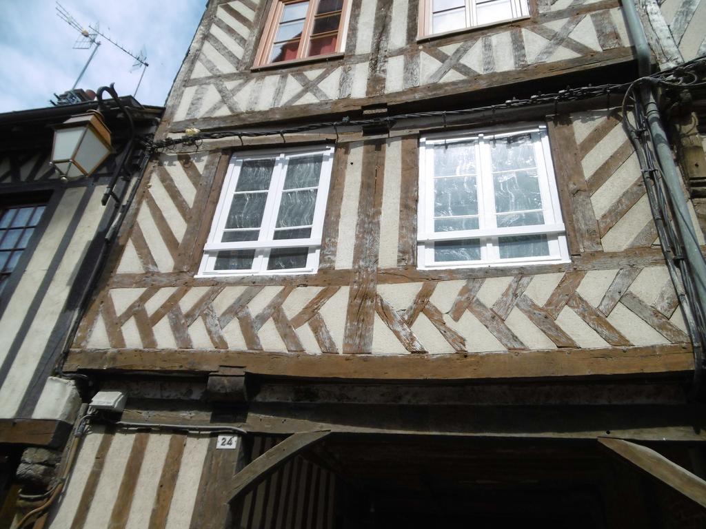 Le Clocher Sainte Catherine Apartment Honfleur Room photo
