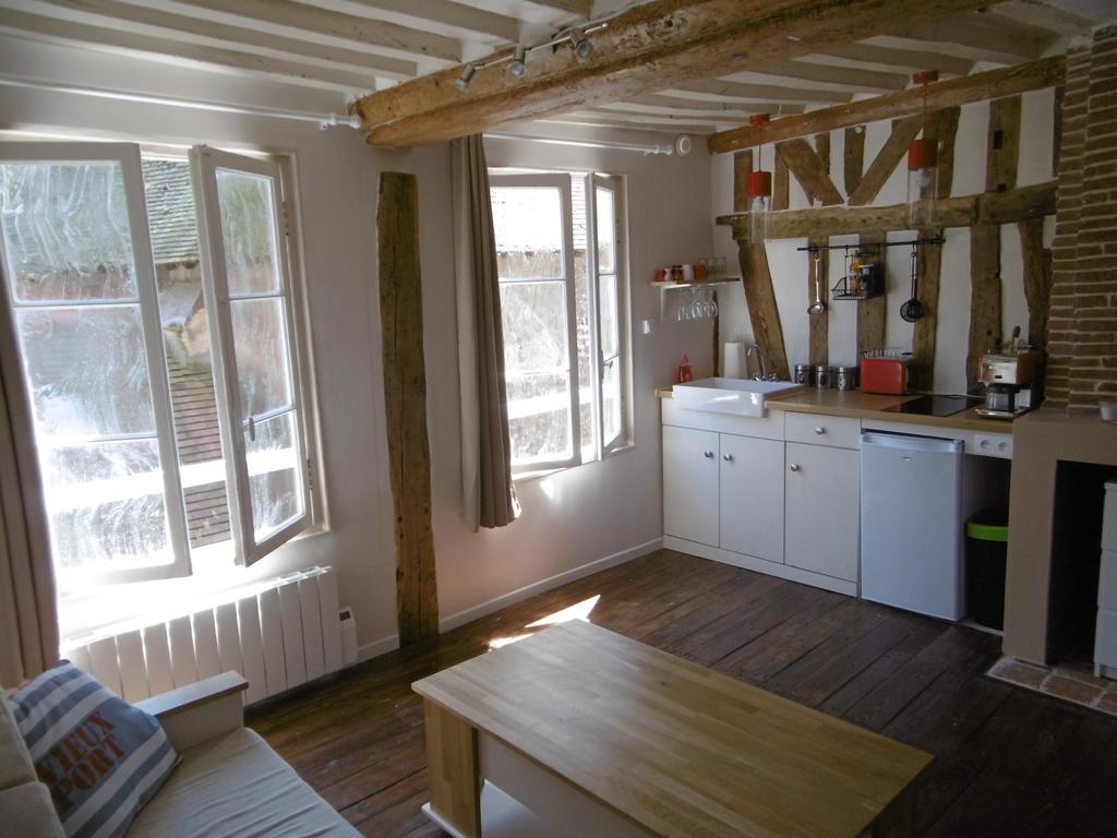 Le Clocher Sainte Catherine Apartment Honfleur Room photo